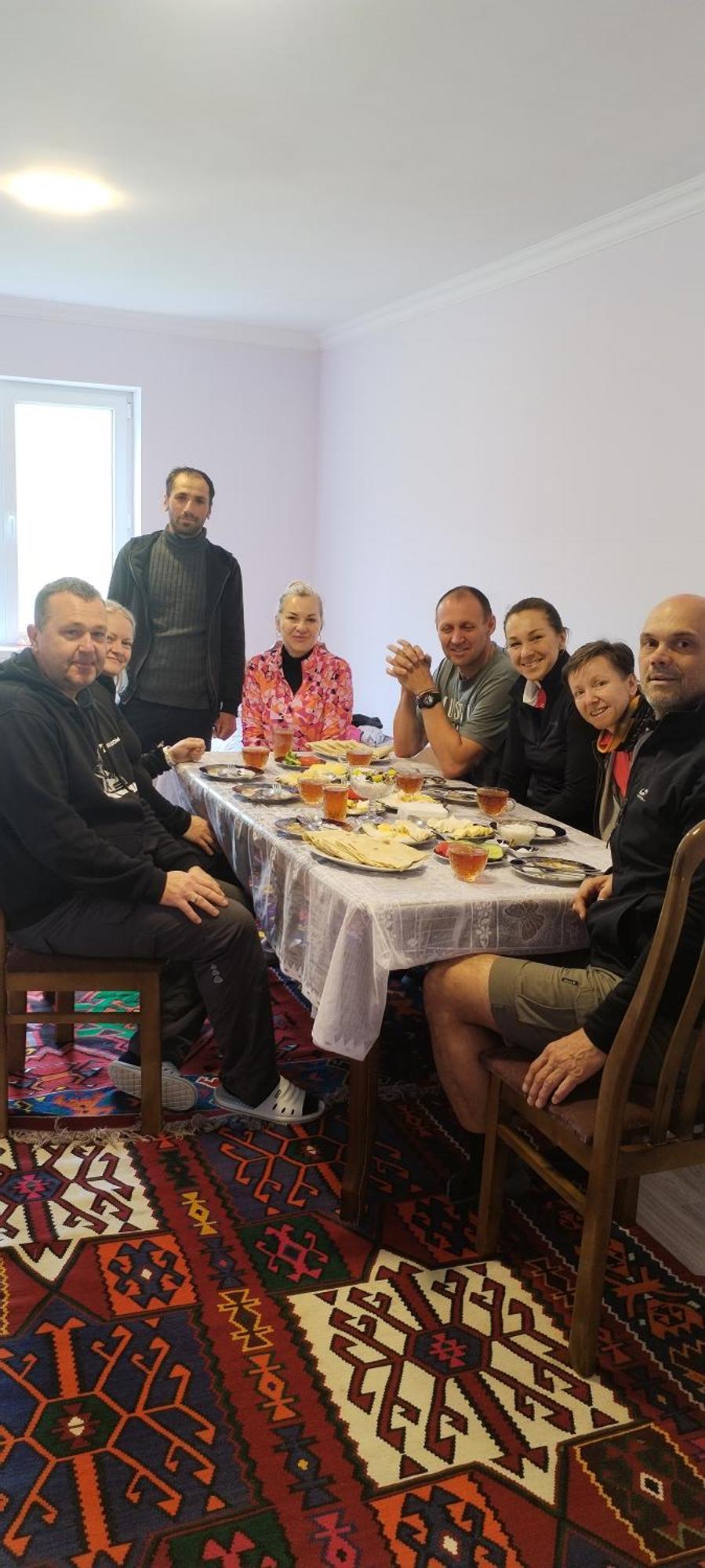 Xinaliq Elnur Guest House, New Hotel Exteriör bild